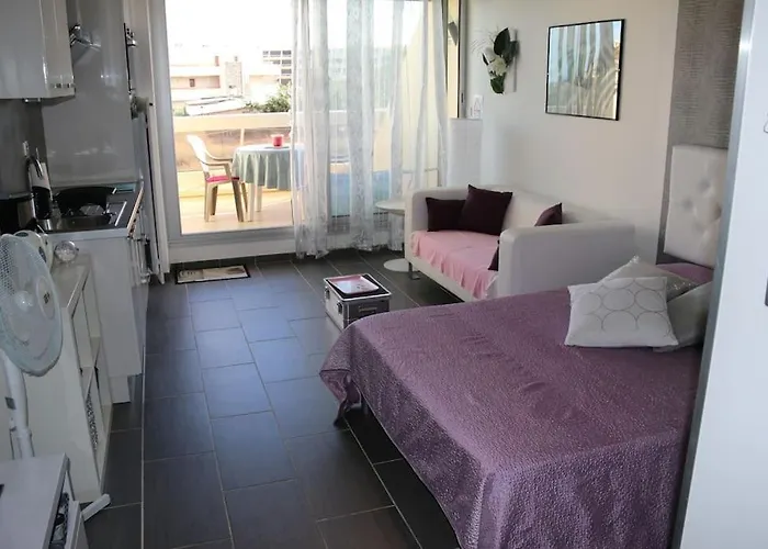 Apartamento 14, Héliopolis J Village Naturiste *